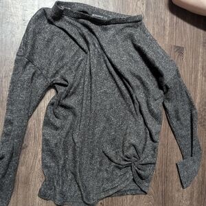 Women's Long Sleeve Twist Hem Tee - Charcoal
